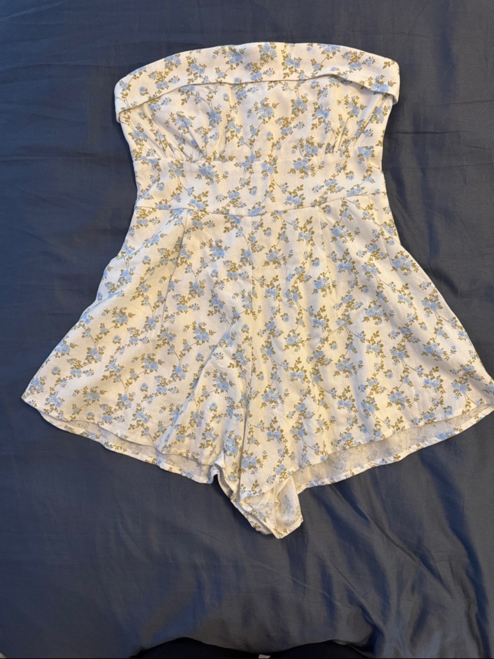 Altar’d State Floral Strapless Romper in White and Light Blue